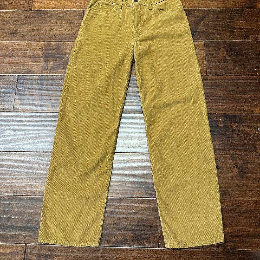 Women’s Levi’s Corduroy Pants